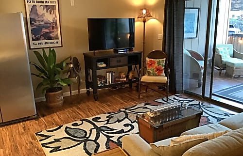 Kona Plaza rental condo