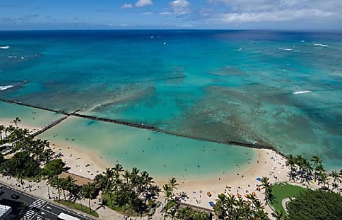 Waikiki Beach Tower 2302