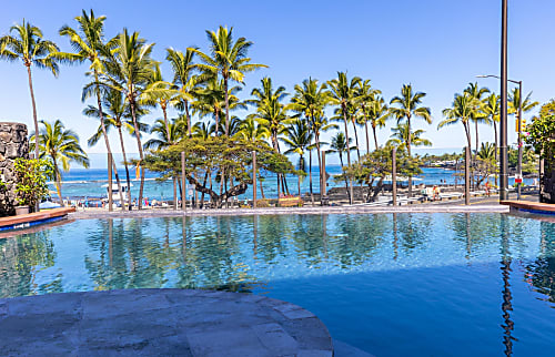 Beach Villas at Kahaluu "Surf and Swim" Condo