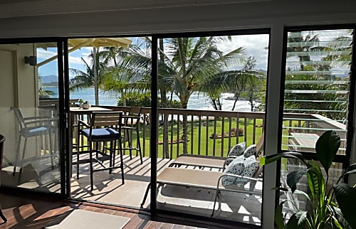 Lae Nani Beachfront Condo Top Floor Unit