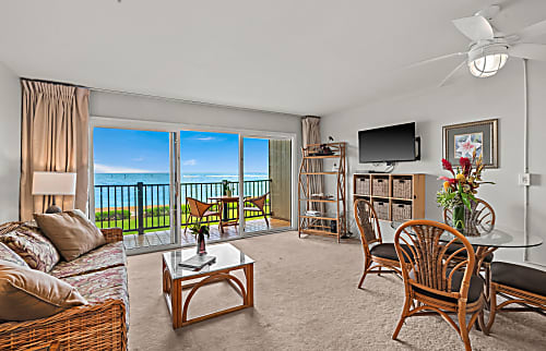 Pono Kai Resort Beachfront Condo Kapaa