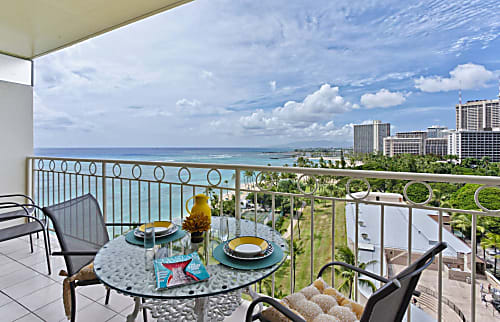 Waikiki Shore Waikiki Shore #1110