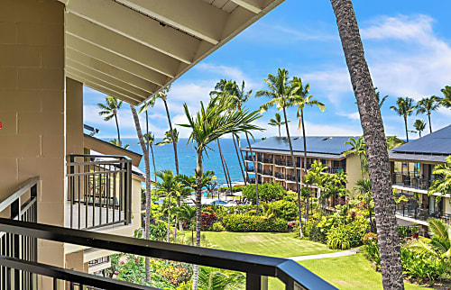 Kona Makai Top Floor