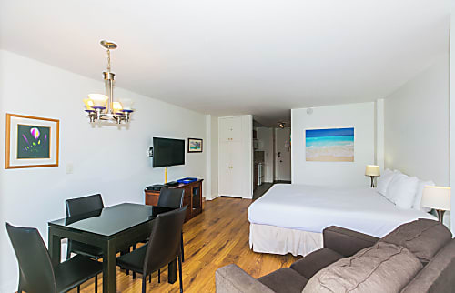 Ilikai Marina Condo 1313