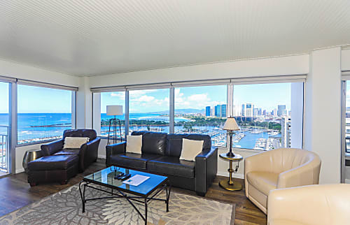 Ilikai Hotel 18th Floor Condo