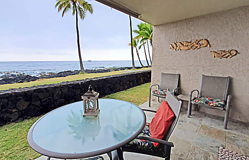 Kona Reef Oceanfront Condo Rental