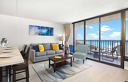 Waikiki Banyan 3410 T2