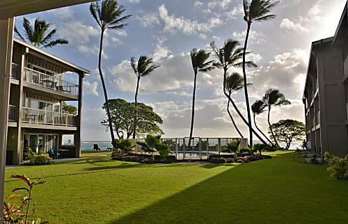 Kauai Kailani Oceanfront Condo 1st Floor