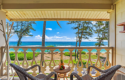 Islander on the Beach 351