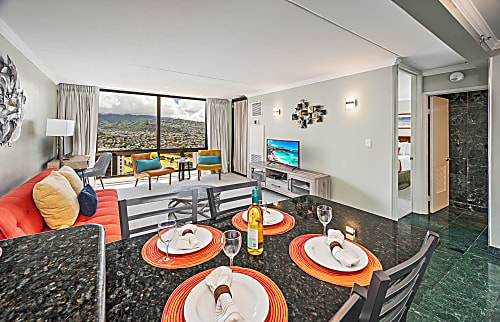 Waikiki Sunset Condo Rental