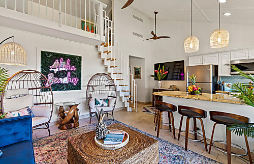 Kihei Surf Style Oceanfront Condo