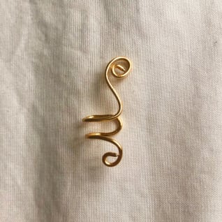 Gold Swirl Ear Cuff