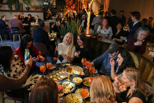 Hele restauranten