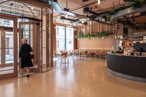 Holms have - Inngangsparti og Hausmann kafè