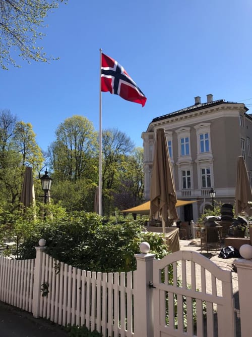 Selskapslokaler og uteservering