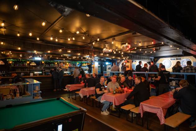 Farfars Bar & Spill Haugesund - Farfars Bar & Spill