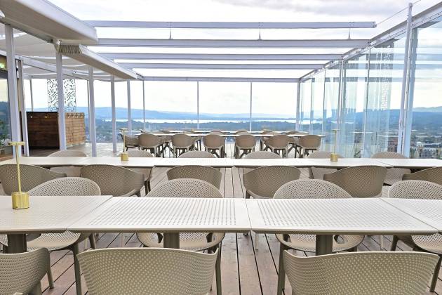 LUX Hotel Apartments Lillestrøm - Takterrasse utendørs med selskapslokalet