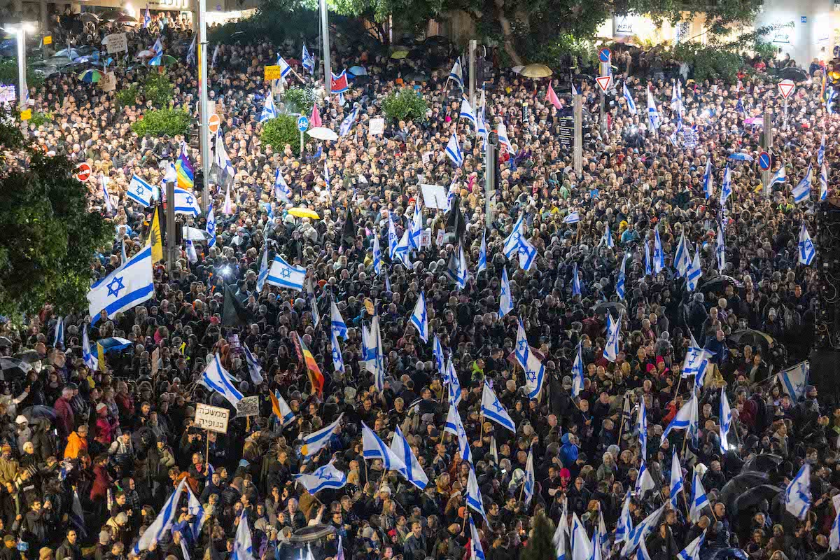 More than 80,000 Israelis gather in Tel Aviv for mass demonstration to