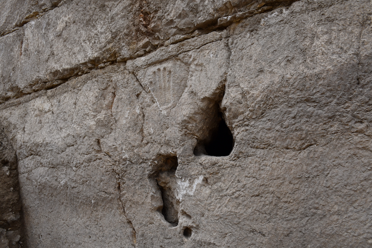 The excavation in Sultan Suleiman Street. (Photo: Yoli Schwartz/ Israel Antiquities Authority)