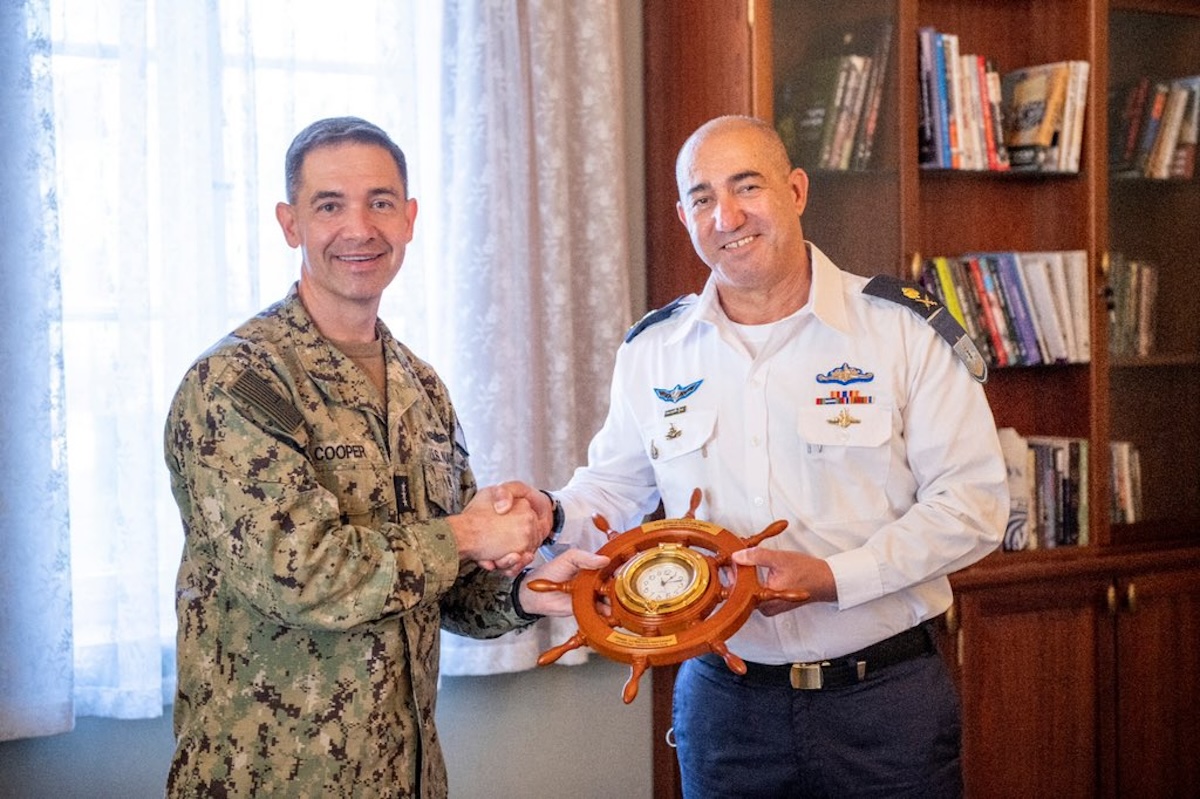 US Vice Admiral Brad Cooper (R) tours an Israeli Air Force base with IDF Deputy Chief of Staff Amir Baram, Jan. 7, 2025. (Photo: IDF)