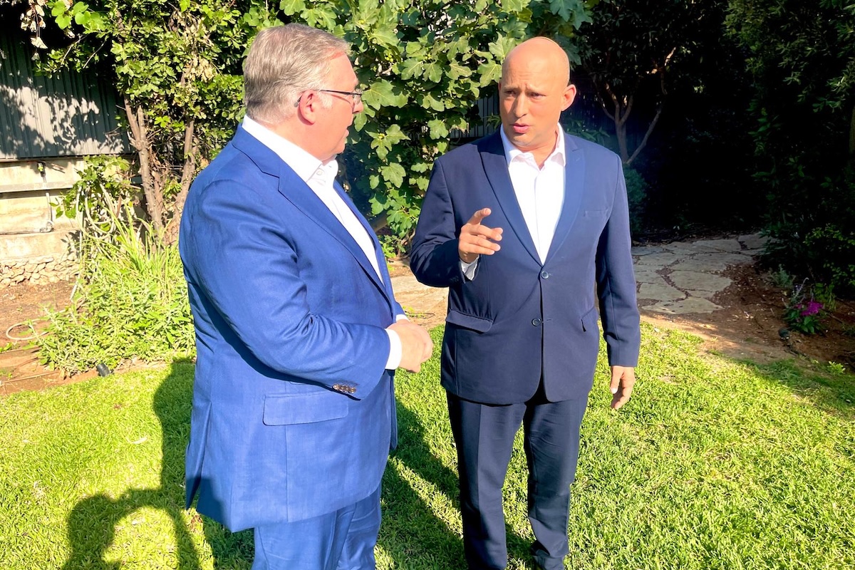 Joel C. Rosenberg speaks with former Israeli Prime Minister Naftali Bennett (Photo: ALL ISRAEL NEWS)