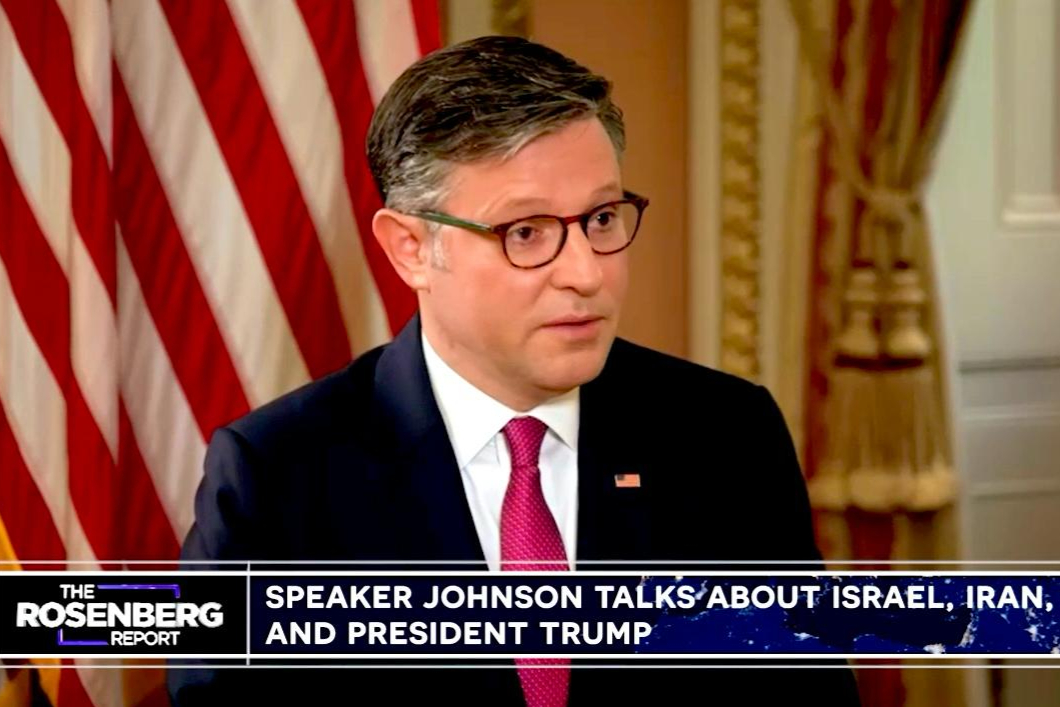 Joel C. Rosenberg, Editor-in-Chief of All Israel News, meets with U.S. Speaker of the House Mike Johnson during an interview for TBN in Washington, July 2025. (Photo: Courtesy)