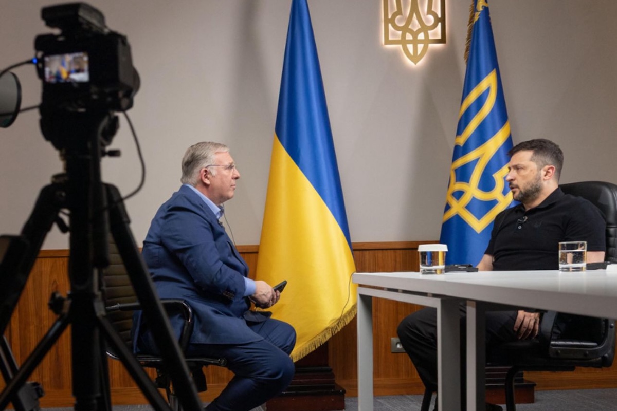 Ukrainian President Volodymyr in an interview with Joel C. Rosenberg inside the presidential compound in Kyiv (Photo: ALL ISRAEL NEWS)