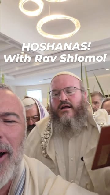 BRINGING DOWN THE BLESSINGS!
With our PRIESTLY Kohen @ravshlomokatz at Shirat David synagogue in Efrat, Judea, Israel - Thank You Hashem!