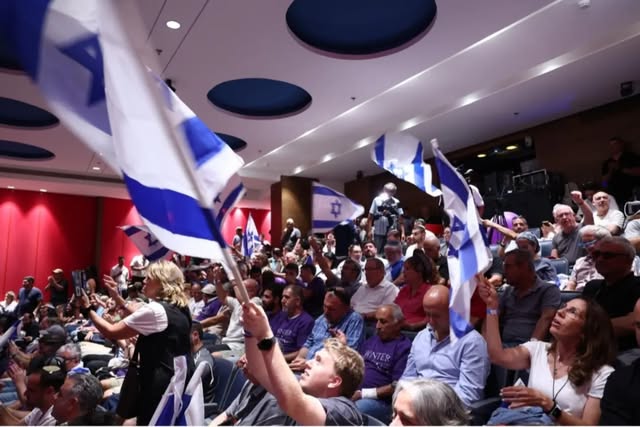 אנחנו בעמך ישראל אנשי אמת. יו"ר המפלגה עופר וינטר אמר מתחילת הדרך שנמליץ על נתניהו וככה נעשה, גם כשנתניהו עצמו ואחרים מהקואליציה הולכים ל…