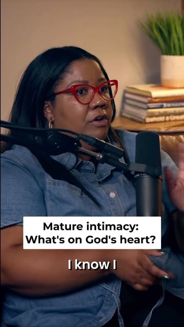 Intimacy with God means asking, “What’s on Your heart?” And when we do, we discover that Israel is at the epicenter.

Hear Petra Scott un…