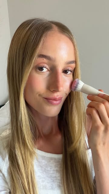 @shirblander_ ‘s makeup routine