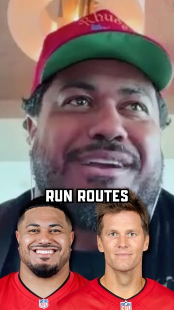No way @tombrady made a lineman run routes after practice

 @gronkandjules @edelman11 @vitavea