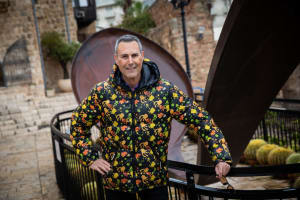 Portrait of Israeli-British illusionist, magician, television personality, and self-proclaimed psychic, Uri Geller, at his Museum in Jaffa, Israel, on January 9, 2019. Photo by Hadas Parush/Flash90