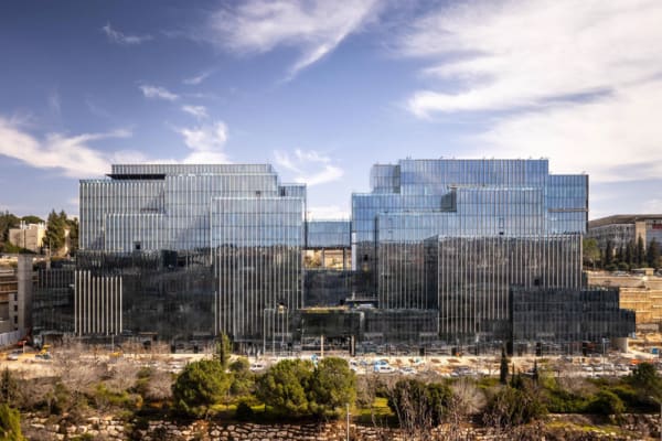 Hebrew University Tech Campus gets additional $19M from billionaire John Paulson, totaling $46M in 4 years