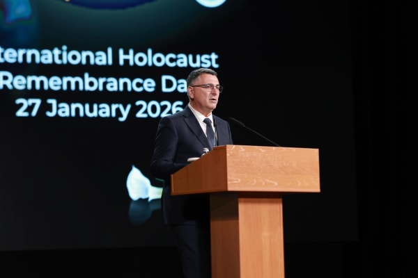 Standing 140 miles from Iran’s border, Israeli FM Sa’ar condemns regime for ‘massacre of unimaginable proportions’