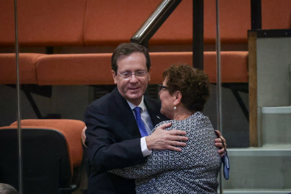 Newly elected Israeli president Isaac Herzog seen at the Israeli Knesset on the day of the presidential elections in Jerusalem, June 2, 2021. (Photo: Yonatan Sindel/Flash90)