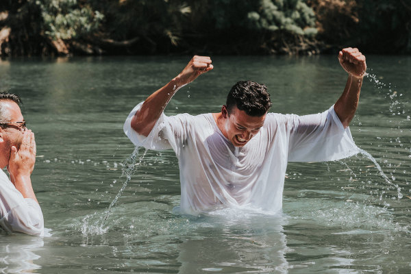 Christian college students on a trip to Israel with Passages (Photo courtesy)