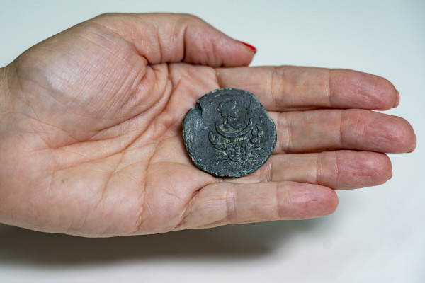 Portrait of the Roman Emperor Antoninus Pius. (Photo: Dafna Gazit/Israel Antiquities Authority)