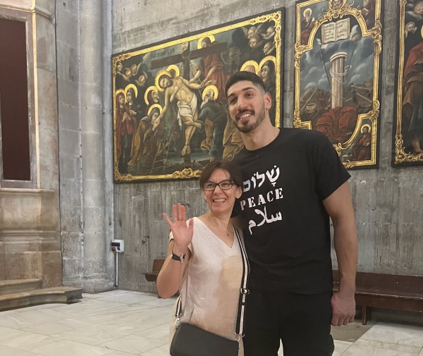 Enes Kanter Freedom at the Church of the Holy Sepulchre in Jerusalem (Photo: Maayan Hoffman)