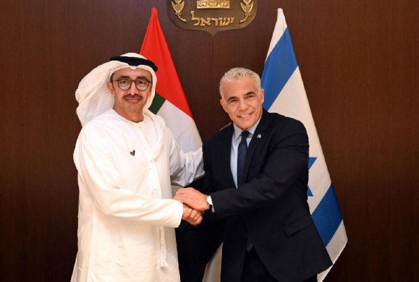UAE Foreign Minister Sheikh Abdullah bin Zayed Al Nahyan visits the Yad Vashem Holocaust Memorial and Museum in Jerusalem, Sept. 15, 2022. (Photo: Yad Vashem/Miri Shimonovich)
