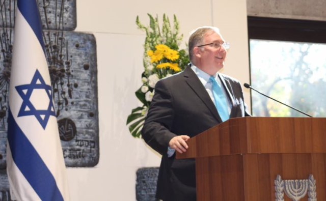 Joel C. Rosenberg addressing international journalists at the Christian Media Summit in 2018 in the official Residence of Israeli President Reuven Rivlin. (Photo credit: ALL ISRAEL NEWS staff / Israeli Government Press Office)