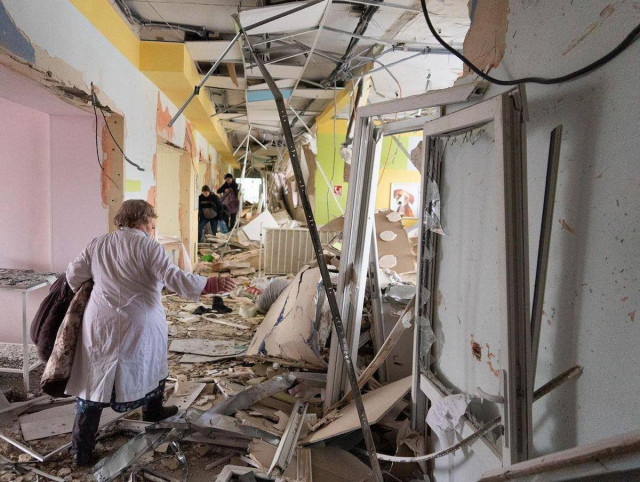 Aftermath of Russia army bombardment on a children hospital in Mariupol, southeastern Ukraine. (Photo: (Ukraine Armed Forces/EYEPRESS via Reuters)