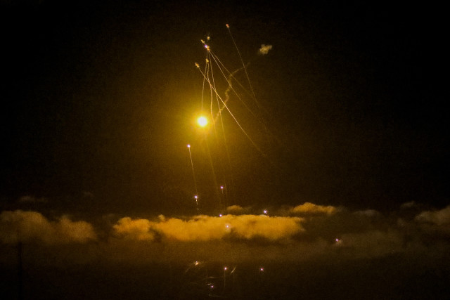 Iron Dome air defense system launches missiles to intercept rockets fired from the Gaza Strip toward Israel as seen from Gaza City, April 21, 2022. (Photo: Attia Muhammed/Flash90)