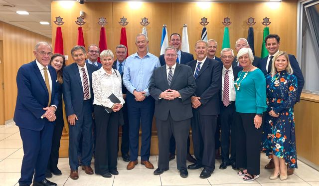 Israeli Minister of Defense Benny Gantz meets Evangelical delegation led by Joel C. Rosenberg (Photo: ALL ISRAEL NEWS)