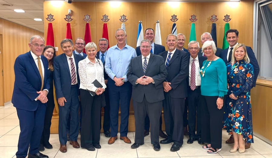 Israeli Minister of Defense Benny Gantz meets Evangelical delegation led by Joel C. Rosenberg (Photo: ALL ISRAEL NEWS)