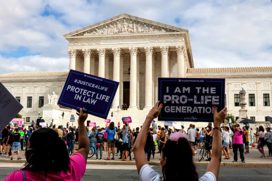 Washington, DC, USA - September 27, 2020: Pro-life counter-protesters at the Supreme Court (Photo credit: Shutterstock)
