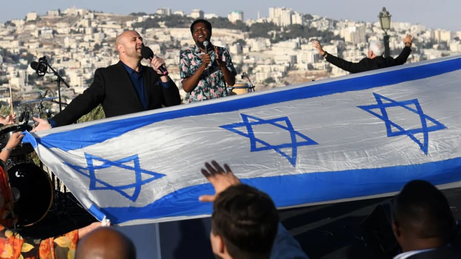Bishop Robert Stearns, executive director of Eagles' Wings, addresses the Global Day of Prayer for the Peace of Jerusalem. (Photo courtesy of Eagles' Wings)