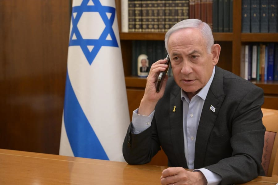 Prime Minister Benjamin Netanyahu, spoke with US President-elect Donald Trump and thanked him for his assistance in advancing the release of the hostages and for helping Israel bring an end to the suffering of dozens of hostages and their families. 15 January 2025
(Photo : Amos Ben-Gershom, GPO)