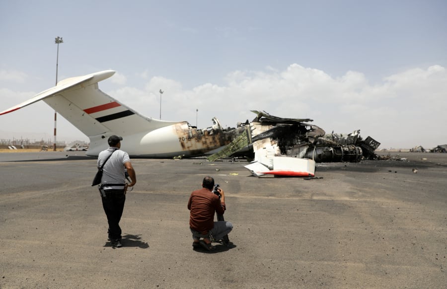 Ataques aéreos israelíes contra el aeropuerto internacional de Yemen. 6 de mayo de 2025. Foto: Captura de pantalla de BRICS news X