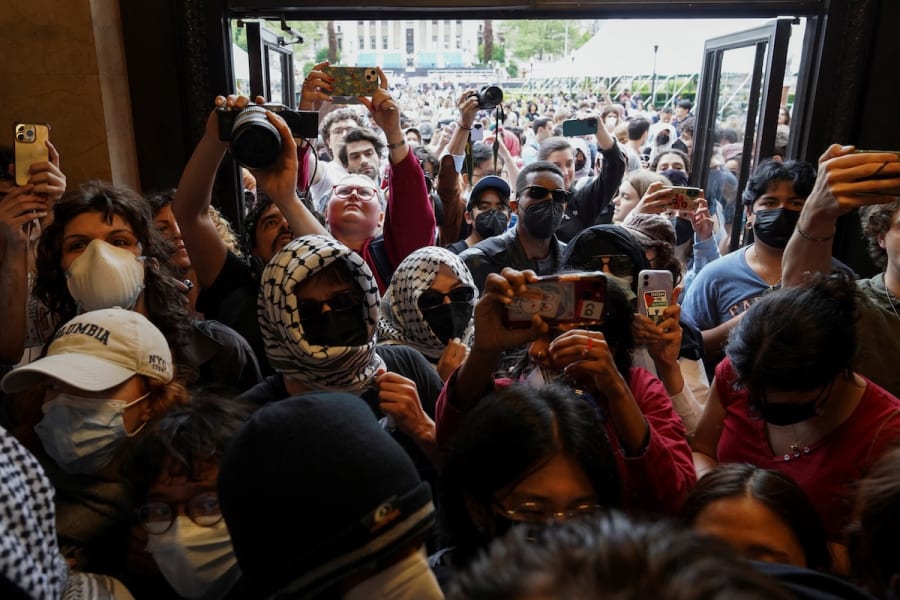 Pro-Palestinian protesters gather inside Butler Library on the campus of Columbia University in New York, May 7, 2025. (Photo: REUTERS/Ryan Murphy)